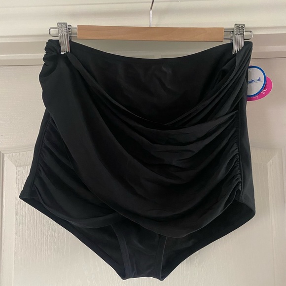NWT Black high-waisted bottoms - Picture 1 of 8